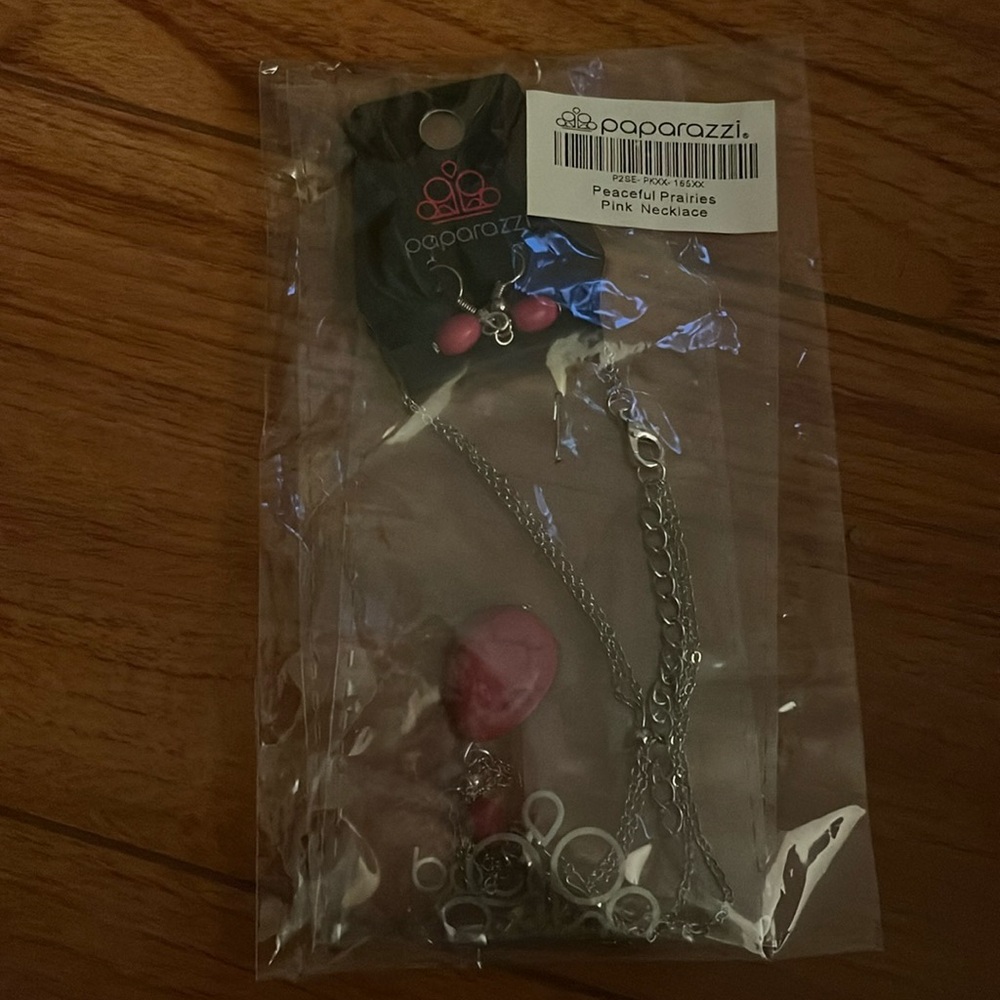 Earrings and necklaces bundle